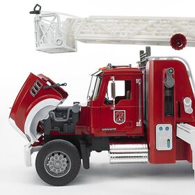 Φορτηγό Πυροσβεστικής με Πραγματική Μάνικα Νερού Bruder
