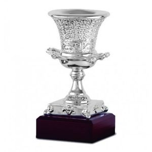 Κύπελλο Πολυτελείας Ασημί Μεταλλικό 15εκ. με Ξύλινη Βάση και Κουτί ΚΠ-153